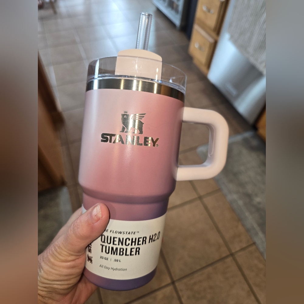 Stanley 20 Oz Dawn Spiral New